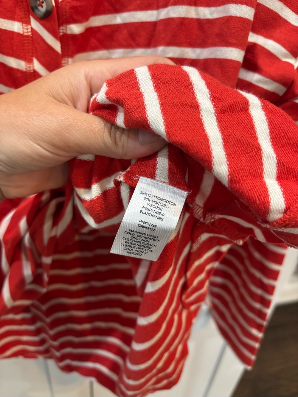 Natural Reflections Red White Striped Button Down Tie Front Top Womens Large NEW - Picture 6 of 7